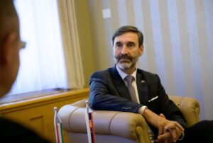 New Left-wing Dutch Government Vows “Tough Action” Against Hungary and Slovakia