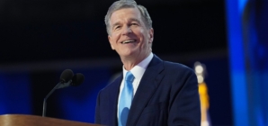 Roy Cooper’s Chances of Flipping North Carolina’s GOP Senate Seat: Polls