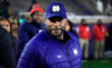 Jerome Bettis Shares Heartbroken Reaction to Death of Former Coach Lou Holtz