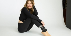 ‘DWTS’ finalist, Paralympian Amy Purdy beat 2% survival odds, lost both legs