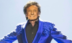 Barry Manilow shares health update after ‘agony’ of cancer surgery recovery