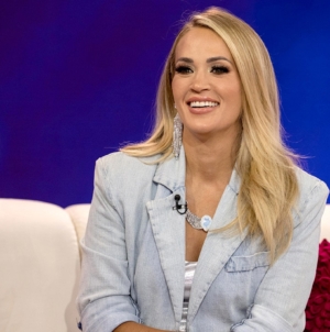 Carrie Underwood reveals ‘granny hobbies’ include crocheting, baking