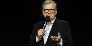 Drew Carey reveals he didn’t recognize heart attack symptoms while on jog years ago