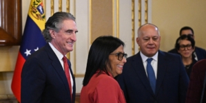 Venezuela’s new gold rush moves at “Trump speed,” but ignores a $25 million question