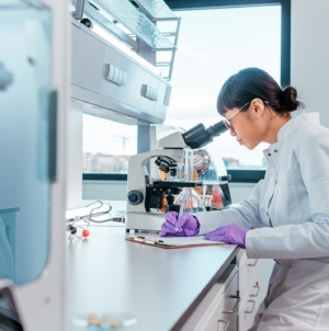 Ingestible capsules revolutionize gut health monitoring technology