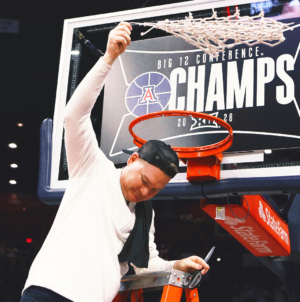 Last Night in College Basketball: Arizona Wins Big 12 With W Over Iowa State